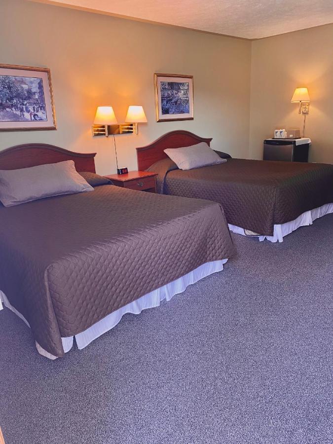 Manitoulin Inn Mindemoya Luaran gambar